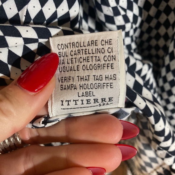 Women's Vintage Versace Diamond Checkered Button Down - Picture 12 of 14